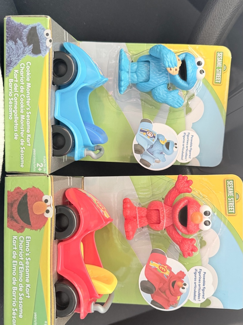 Sesame Street Cookie Monster & Elmo Ride-On Figures - Blue and Red